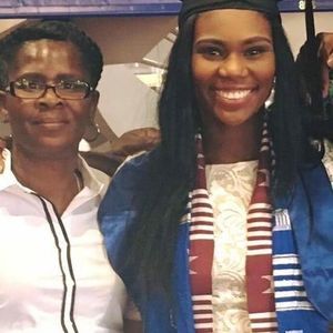 Meet your Posher, Felecia